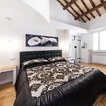 Urbana 33 4*