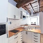 Pensión Urbana 33 4*
