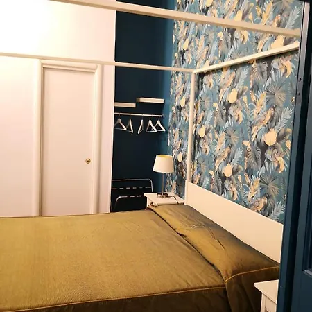 Urbana 33 3* Rome