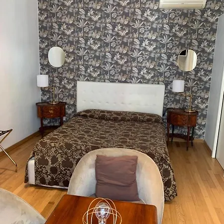 Urbana 33 3* Rome