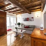 Urbana 33 4*