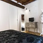 Urbana 33 Guest house Rome